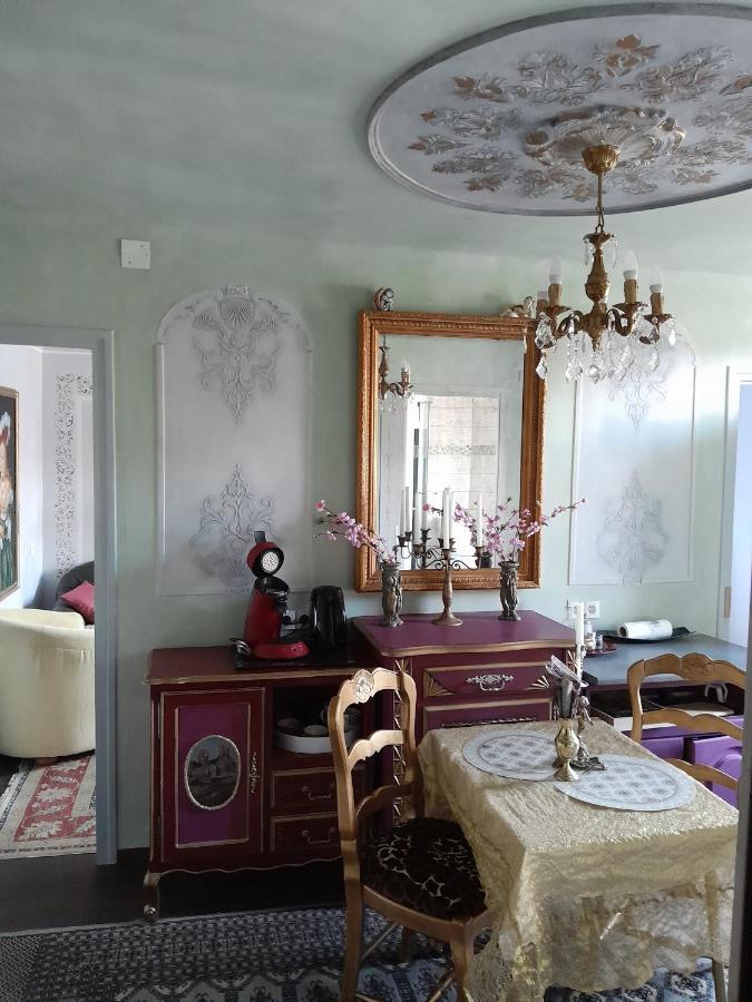 Appartement De Ville Medievale Vinca Ngoại thất bức ảnh