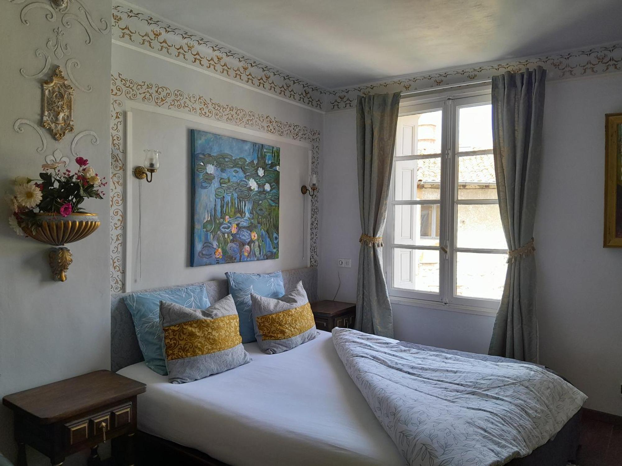 Appartement De Ville Medievale Vinca Ngoại thất bức ảnh